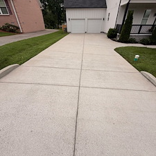Driveway-Cleaning-Sealing-Franklin-TN 0